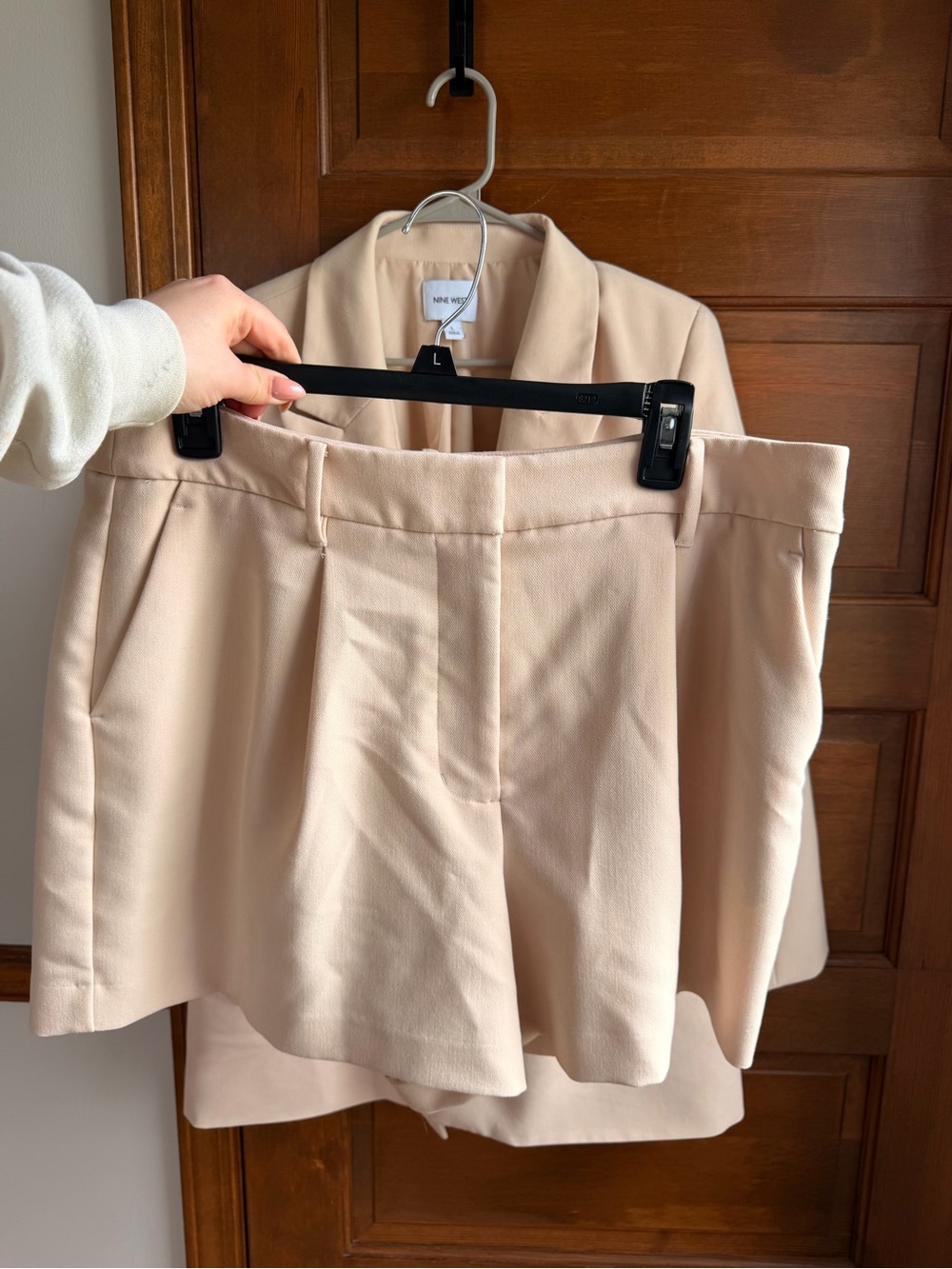 WOMENS NINE WEST BLAZER & SHORTS SUIT SET - Picture 5 of 7